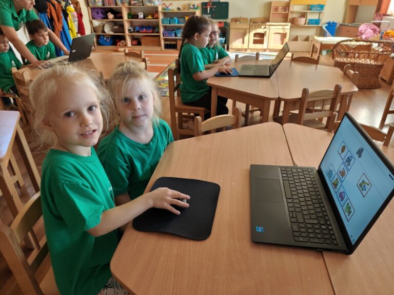 553682495_4528606994033085_3529978861758560127_n